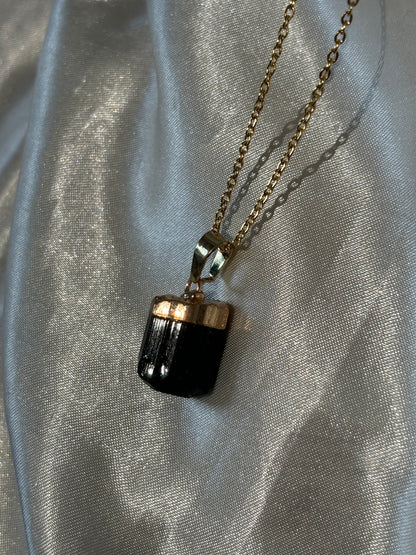 Black Tourmaline pendant necklace